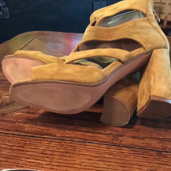 Camel heeled booties by Cape Robbin - Picture 5 of 6